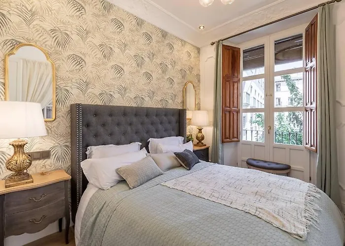 Ch Elvira Luxury גרנדה
