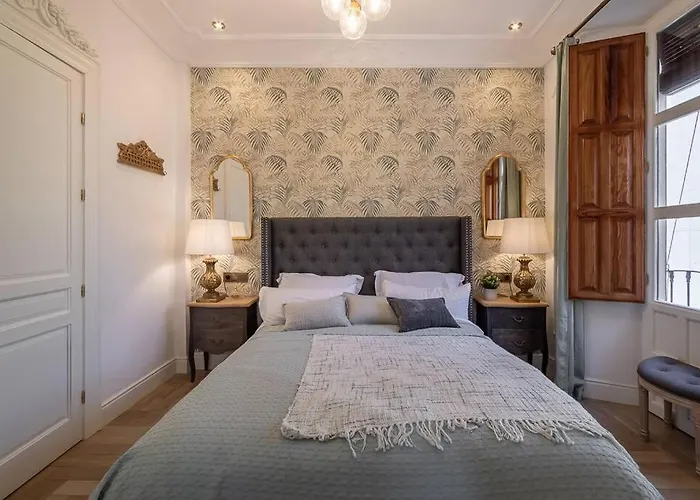 Ch Elvira Luxury דירה